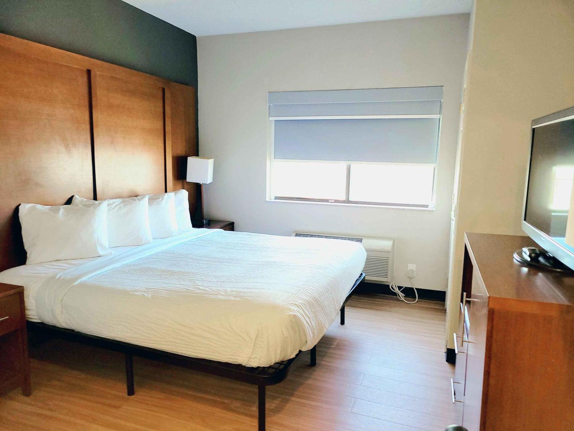 Extended Stay America Suites - Buffalo - Airport Cheektowaga Eksteriør bilde