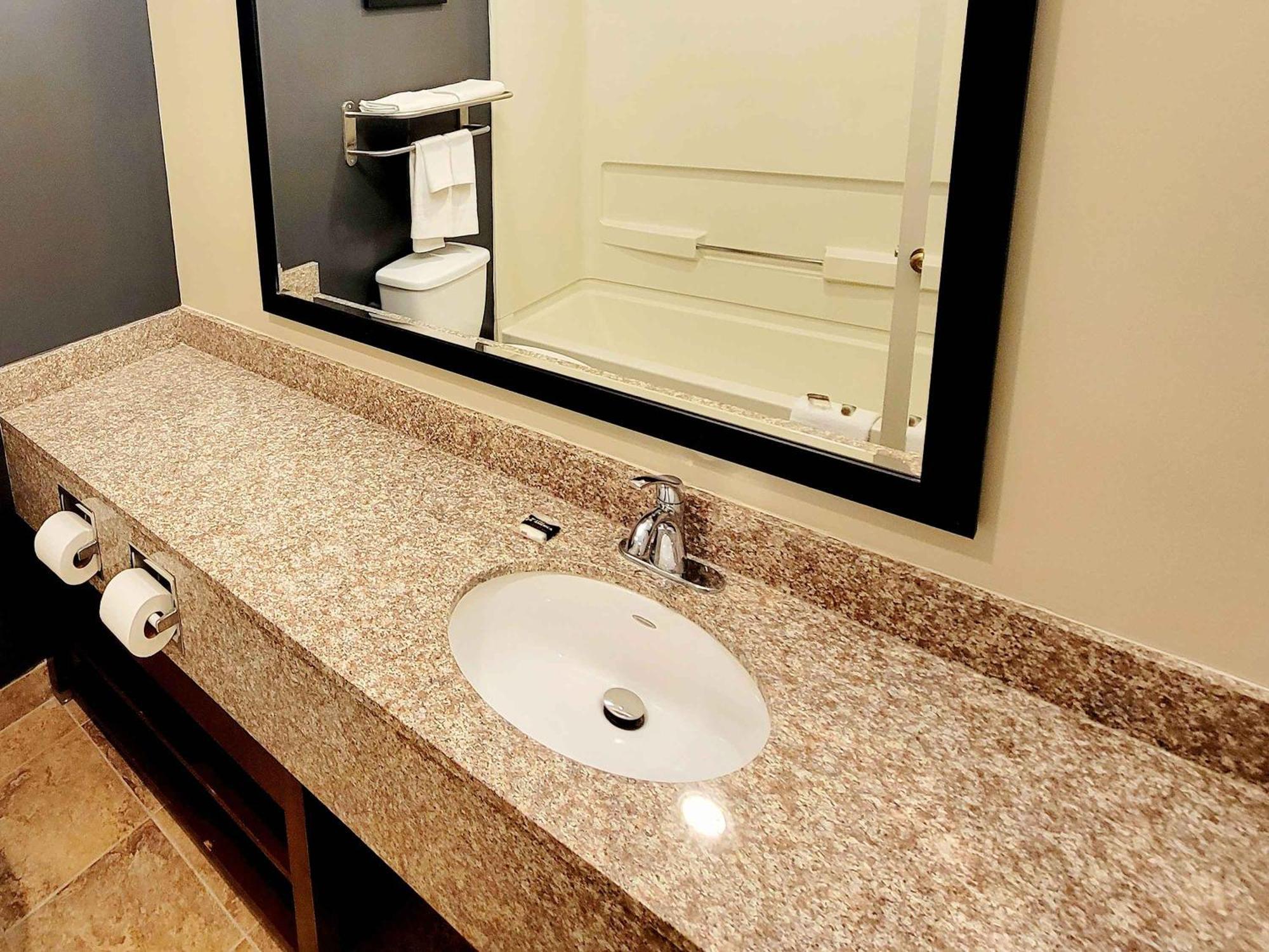 Extended Stay America Suites - Buffalo - Airport Cheektowaga Eksteriør bilde