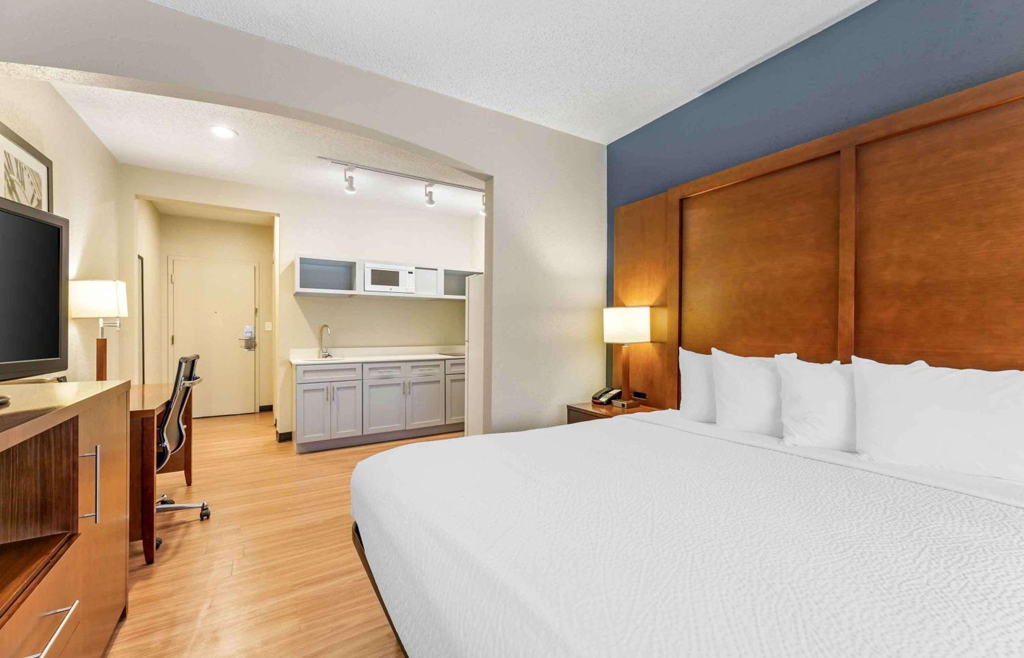 Extended Stay America Suites - Buffalo - Airport Cheektowaga Eksteriør bilde