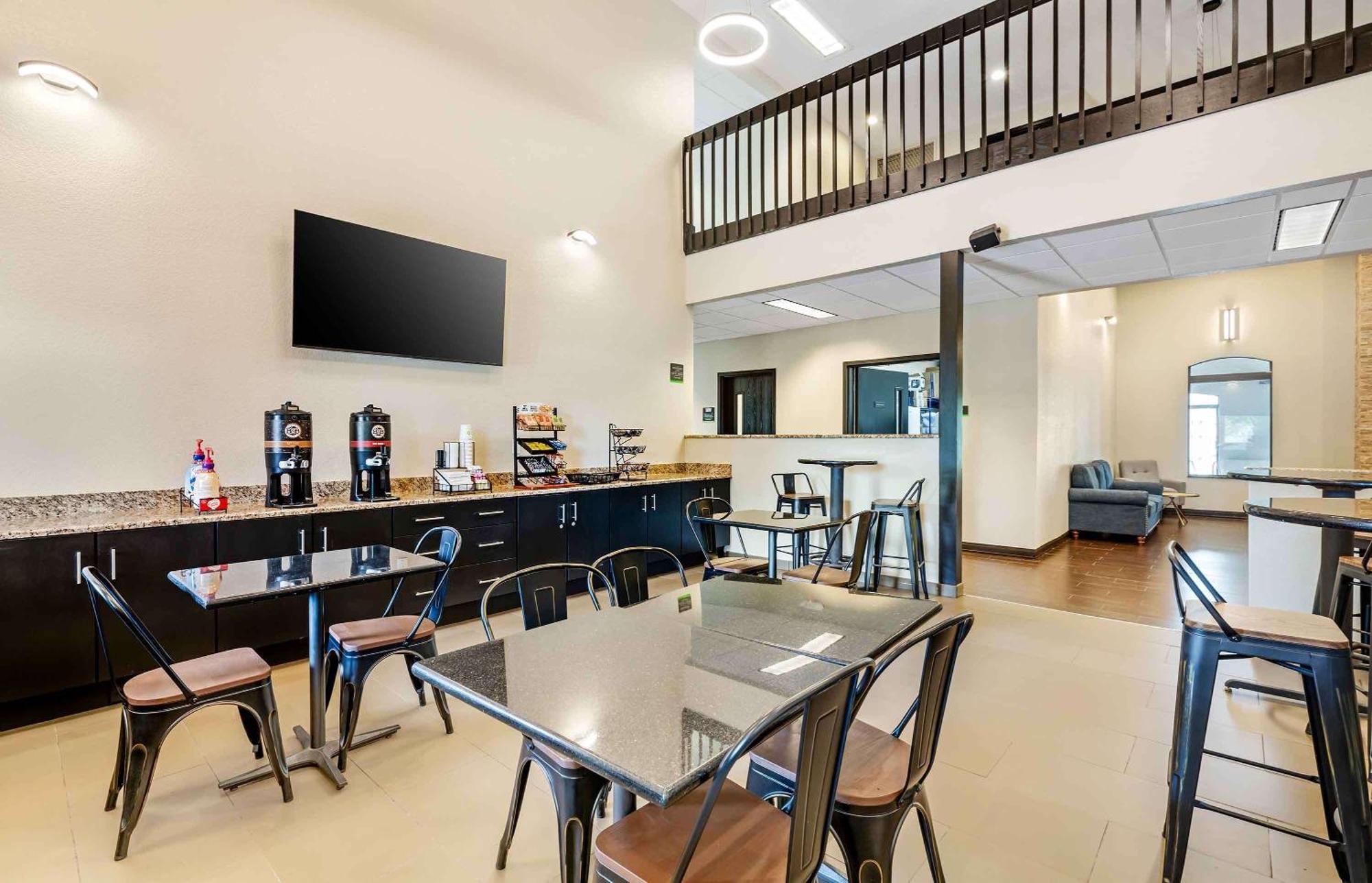 Extended Stay America Suites - Buffalo - Airport Cheektowaga Eksteriør bilde