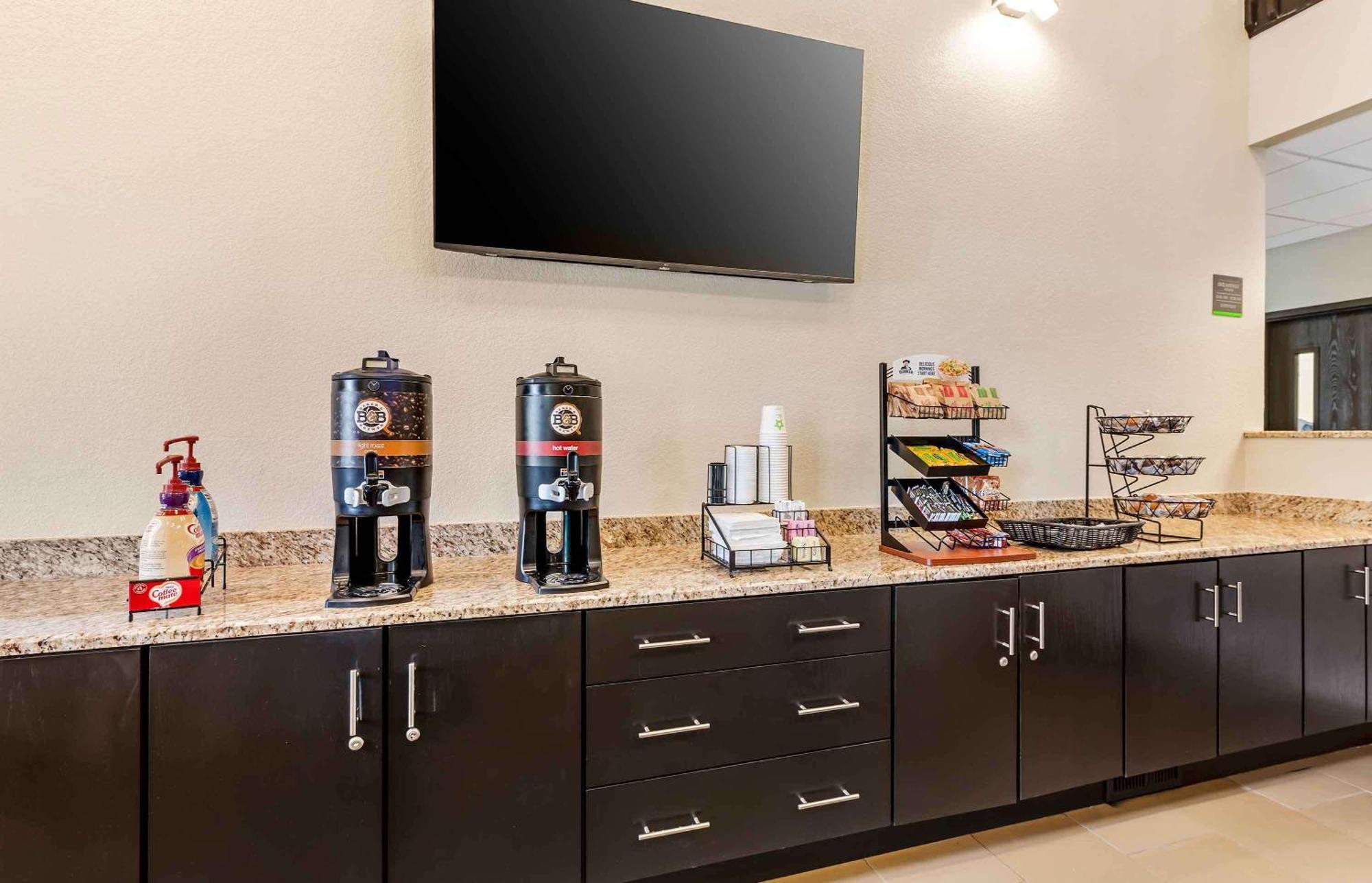 Extended Stay America Suites - Buffalo - Airport Cheektowaga Eksteriør bilde