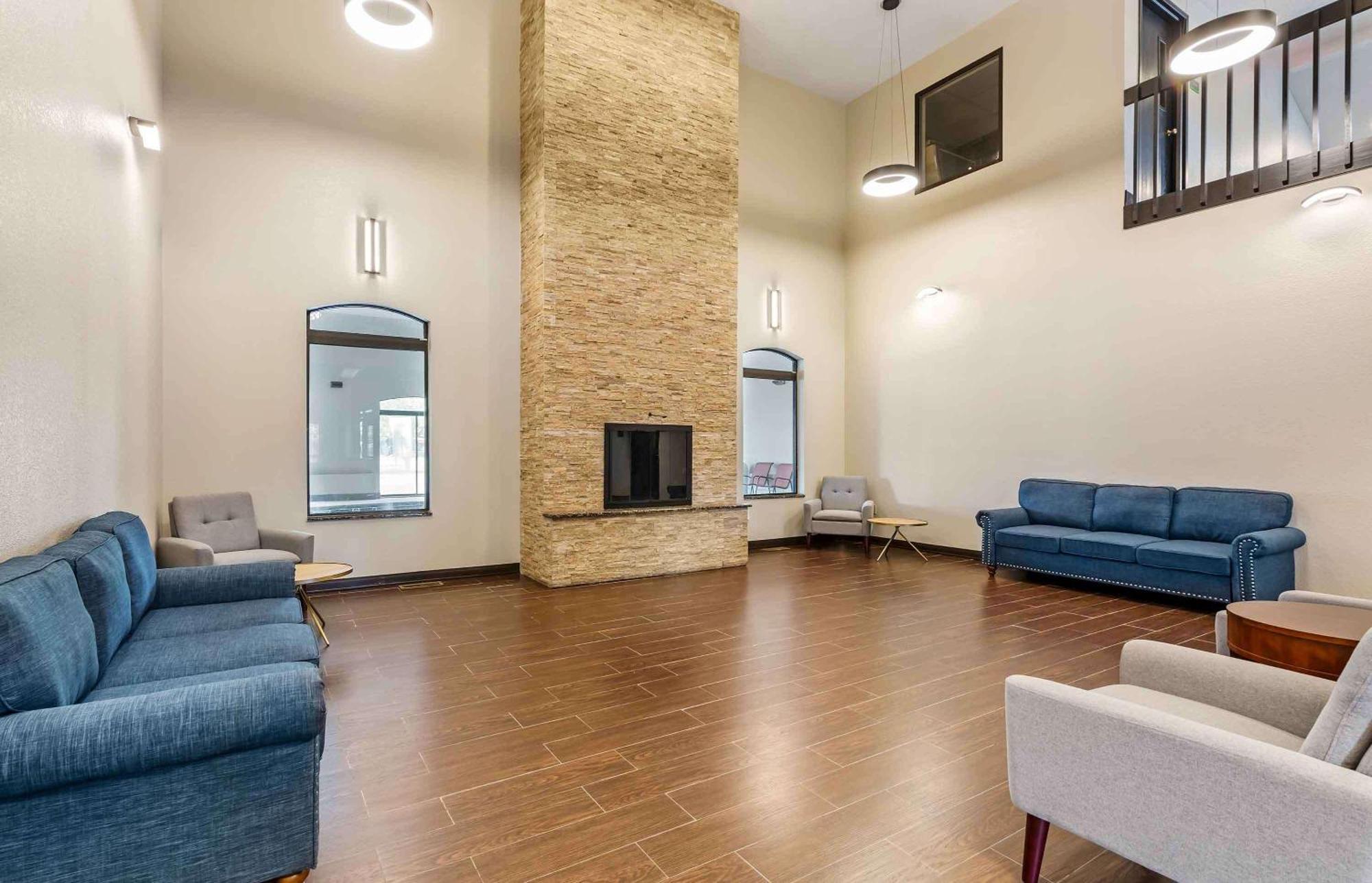Extended Stay America Suites - Buffalo - Airport Cheektowaga Eksteriør bilde