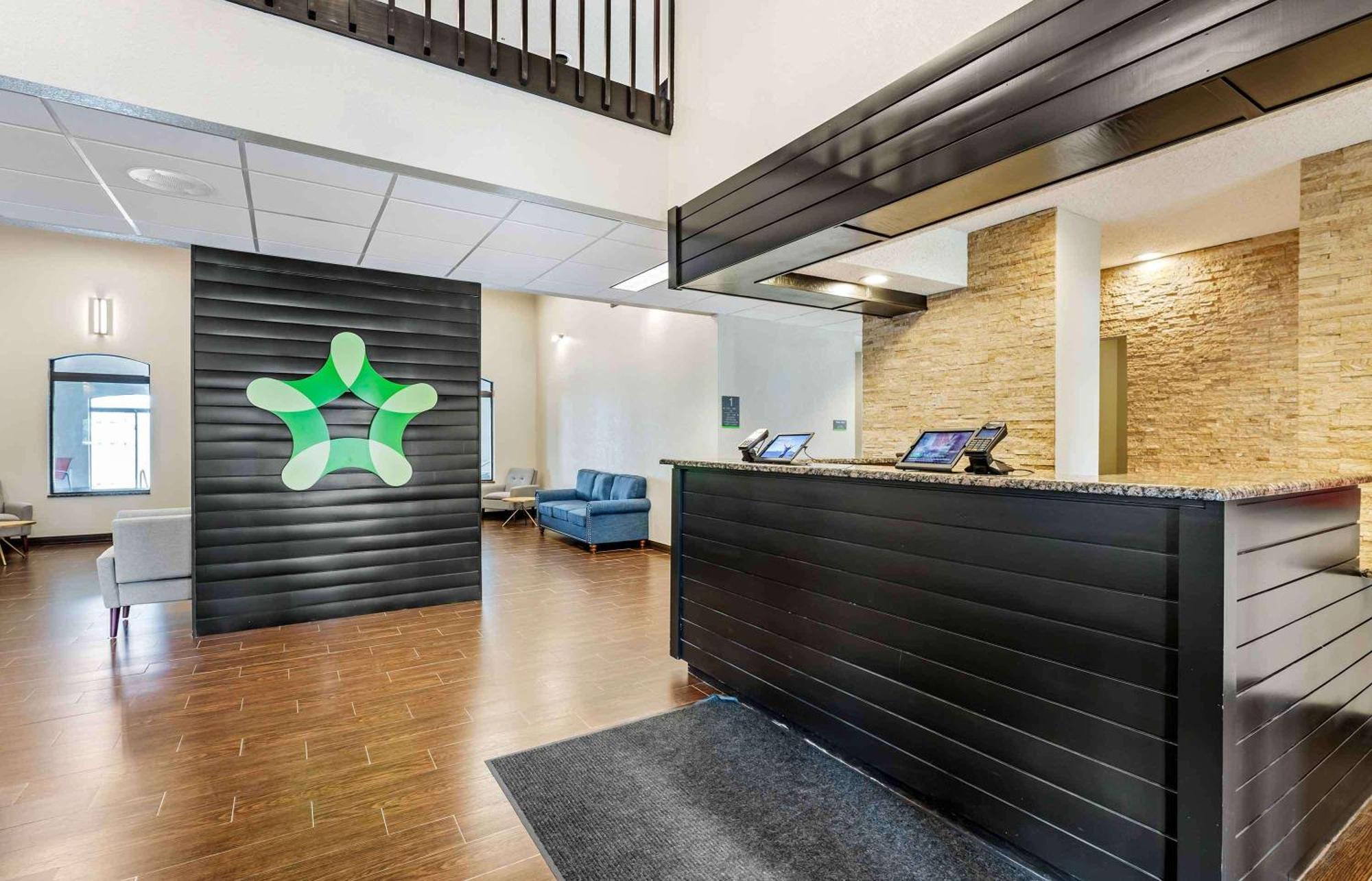Extended Stay America Suites - Buffalo - Airport Cheektowaga Eksteriør bilde
