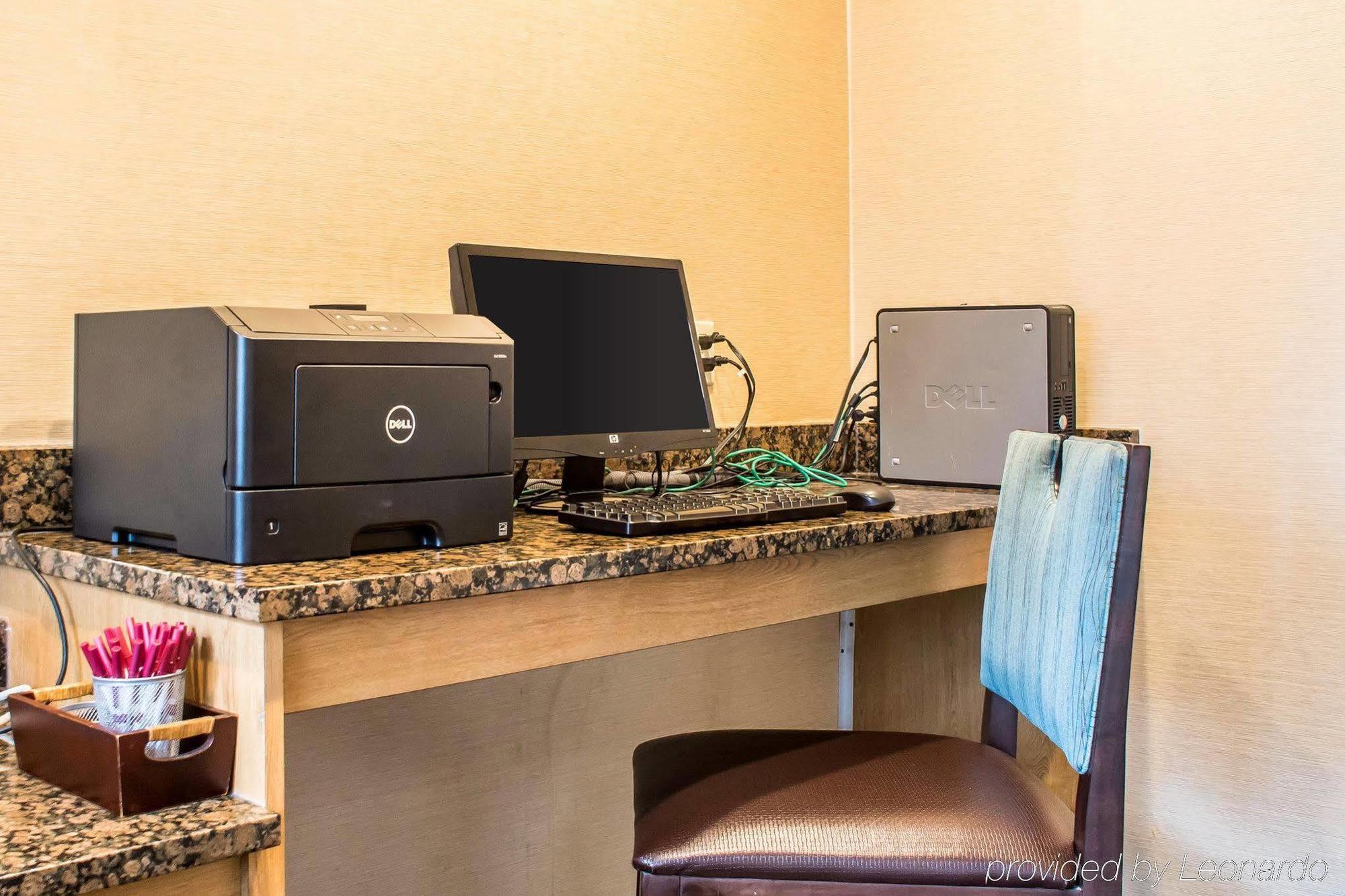 Extended Stay America Suites - Buffalo - Airport Cheektowaga Eksteriør bilde